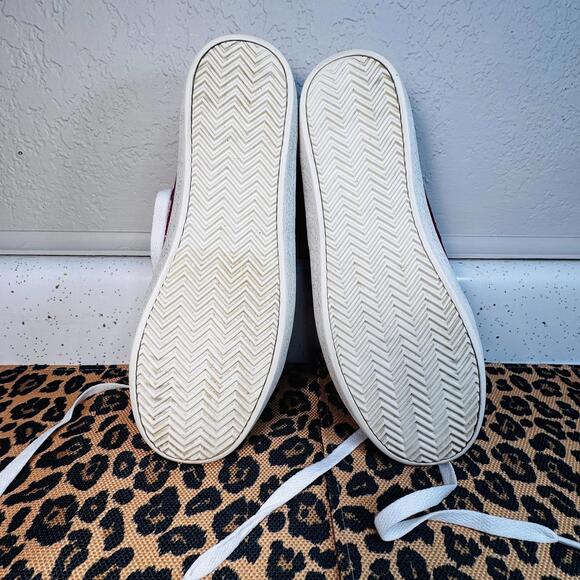 Hello Kitty White and Pink Casual Sneakers Size 9 - Picture 5 of 9